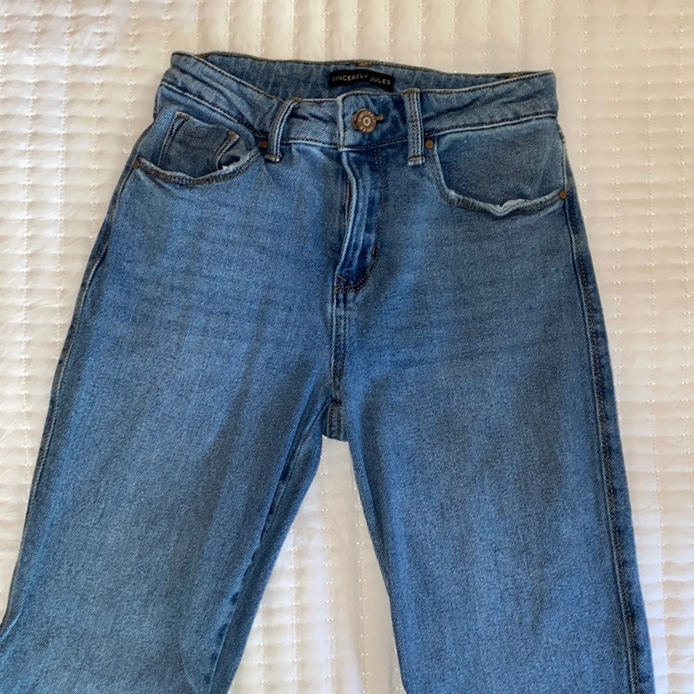 LOVE these jeans, they just don’t fit me anymore!